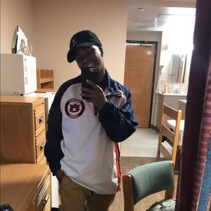 Meet your Posher, Ahnay